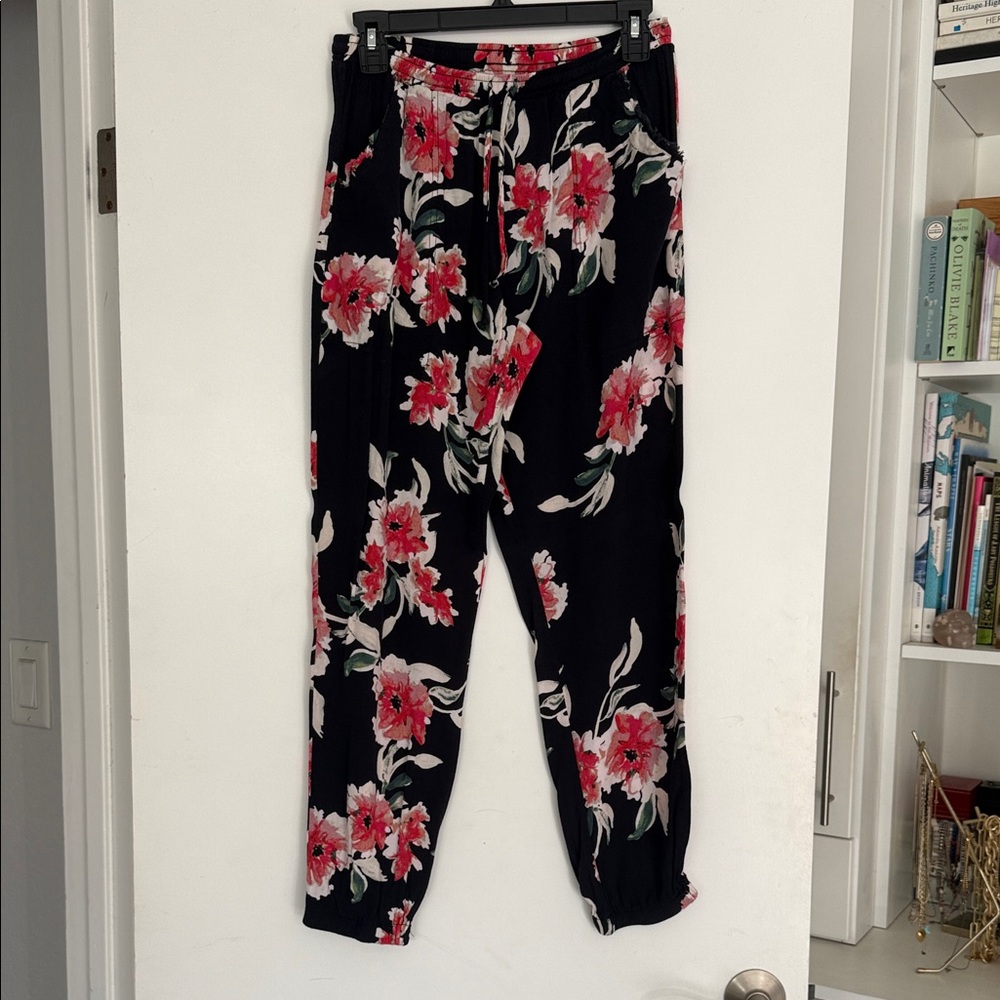 Gypsy and Gold Floral Joggers